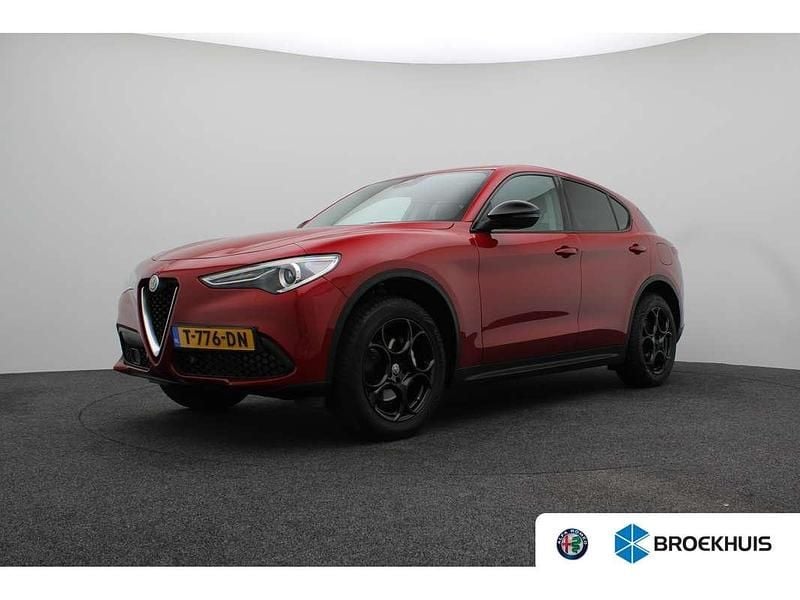 Rood Gebruikt 2018 Alfa Romeo Stelvio Super SUV | € 33.900 (Eerlijke prijs) - Afbeelding 1/4