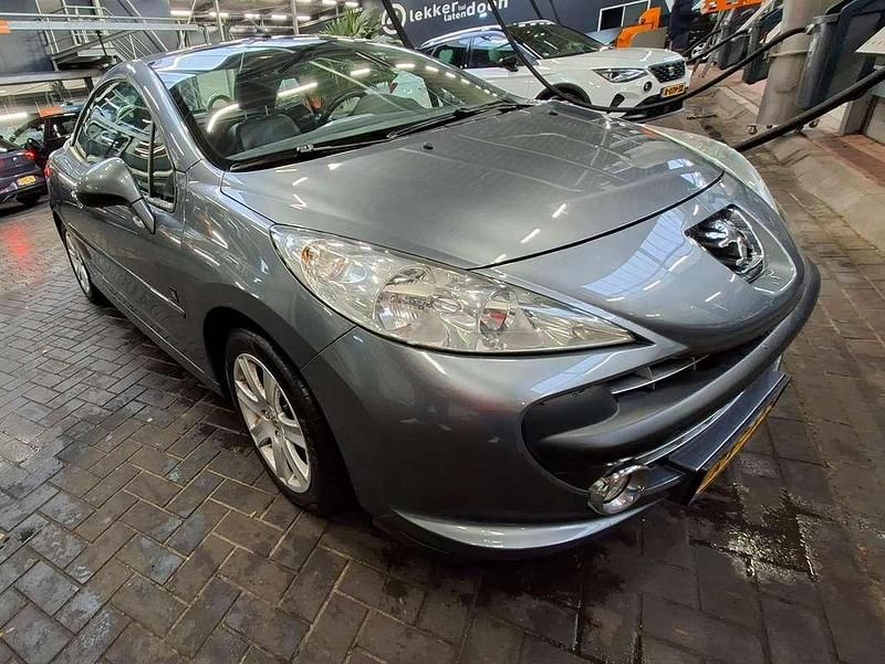 Zilver Gebruikt 2009 Peugeot 207 Cabriolet | € 2.999 (Eerlijke prijs) - Afbeelding 1/4