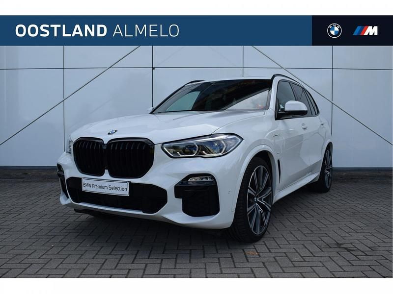 Alpinweiss (licht wit) Gebruikt 2021 BMW X5 Comfort Edition SUV | € 59.950 (Eerlijke prijs) - Afbeelding 1/4
