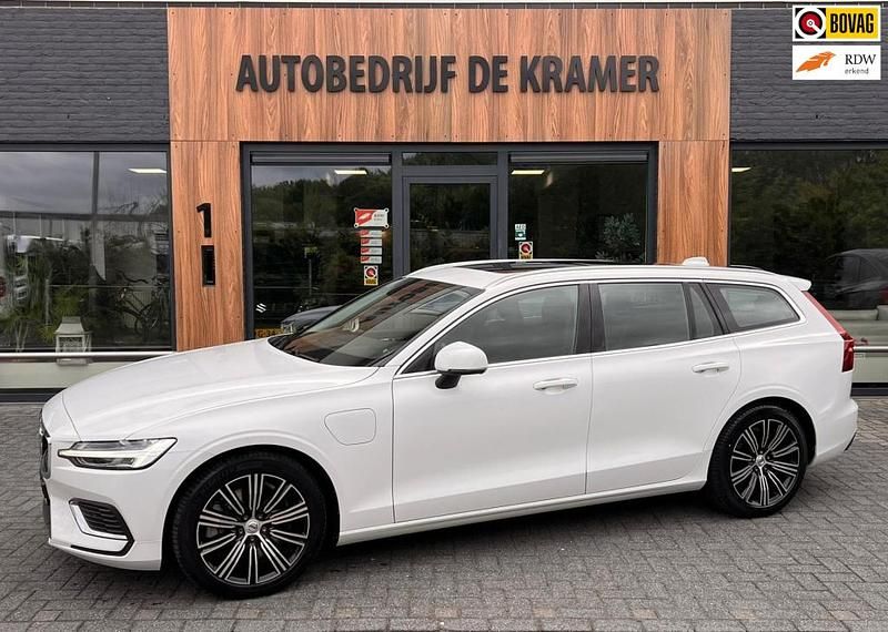 Stationwagon Gebruikt 2021 Volvo V60 R-Design Stationwagen | € 30.995 (Super prijs) - Afbeelding 1/4