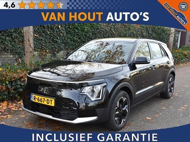Zwart Occasion 2022 Kia e-Niro Comfort SUV | € 22.950 (Eerlijke prijs) - Afbeelding 1/4