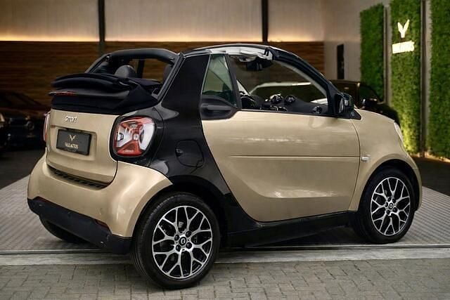 Occasion Smart ForTwo Electric Drive 60 kW (82 PK) 2020 Goud (metallic) Cabriolet