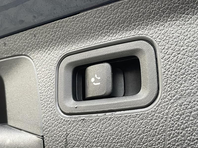 Occasion Mercedes A250 AMG line 218 PK (160 kW) 2023 Blauw (metallic) Hatchback