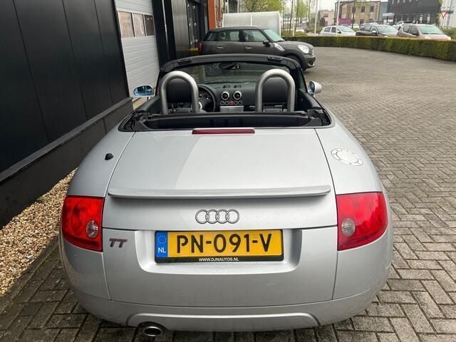 Occasion Audi TT Roadster 150 PK (110 kW) 2002 Grijs Cabriolet