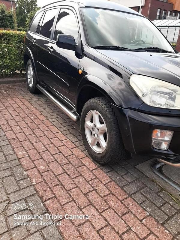Gebruikt 2003 Toyota RAV4 Sol | € 2.700 (Eerlijke prijs) - Afbeelding 1/4