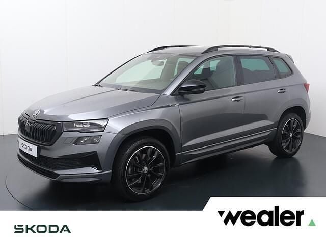Grijs Gebruikt 2022 Skoda Karoq Business Line SUV | € 31.440 (Iets duurder) - Afbeelding 1/4