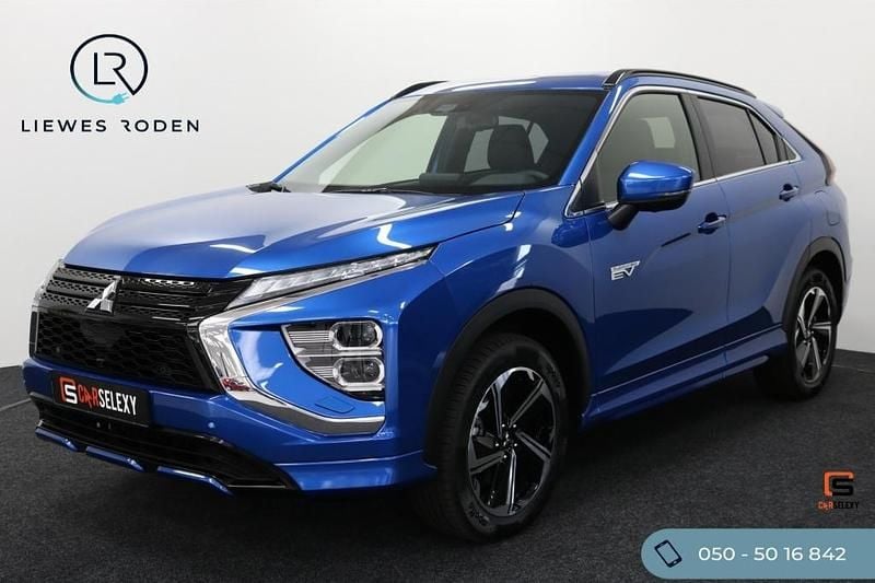 Blauw Gebruikt 2025 Mitsubishi Eclipse Intense SUV | € 31.950 (Eerlijke prijs) - Afbeelding 1/4