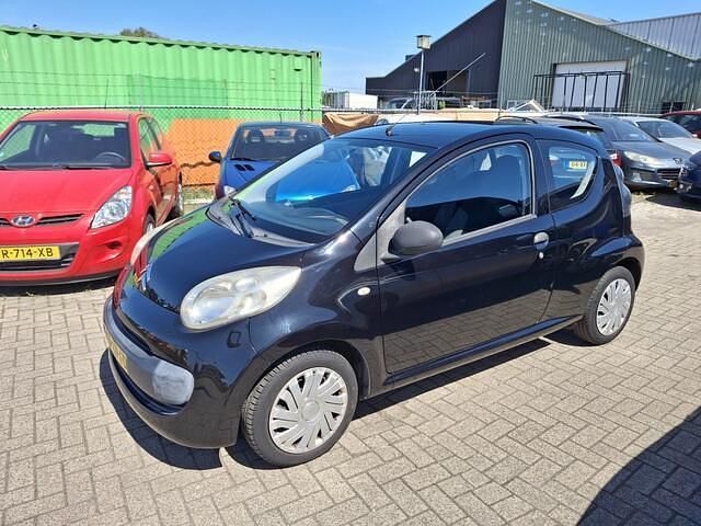 Zwart Occasion 2007 Citroën C1 Hatchback | € 2.250 (Eerlijke prijs) - Afbeelding 1/4