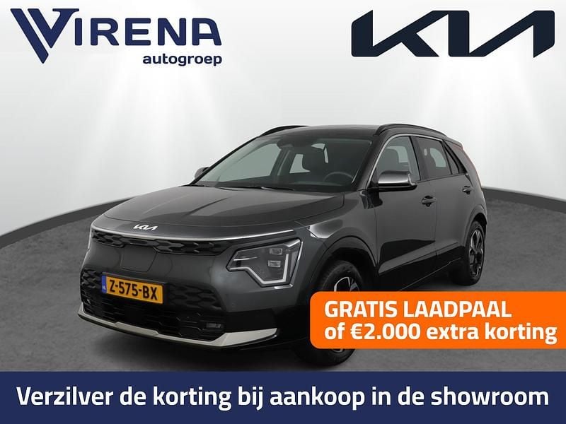 Grijs Gebruikt 2024 Kia e-Niro 2 SUV | € 36.950 (Iets duurder) - Afbeelding 1/3