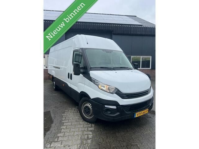 Wit Gebruikt 2016 Iveco Daily Van | € 15.000 (Duur) - Afbeelding 1/4