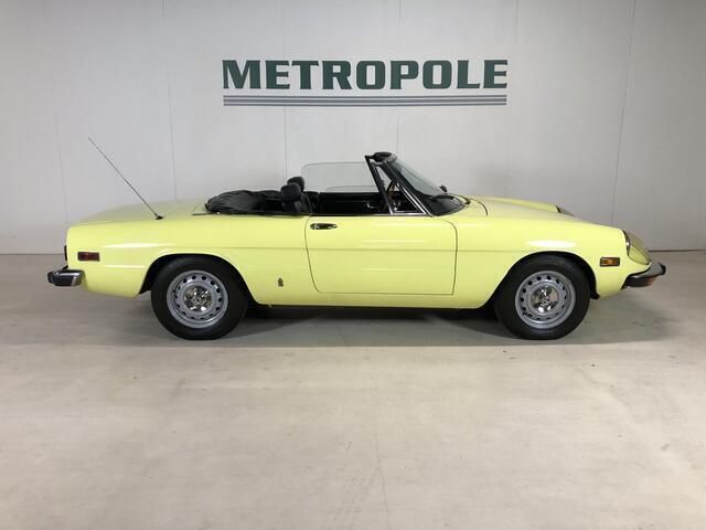 Occasion Alfa Romeo Spider Veloce 132 PK (97 kW) 1973 Geel Cabriolet