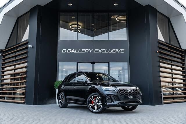 Zwart Occasion 2022 Audi Q5 S-Line SUV | € 46.995 (Eerlijke prijs) - Afbeelding 1/4