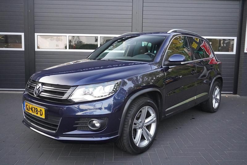 Occasion VW Tiguan R-line Edition 161 PK (118 kW) 2015 Blauw SUV