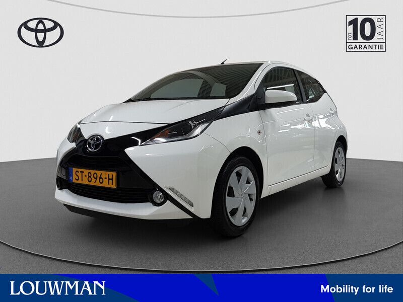 Wit Gebruikt 2018 Toyota Aygo Hatchback | € 9.245 (Eerlijke prijs) - Afbeelding 1/3