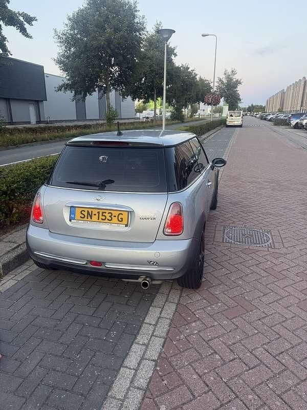 Occasion Mini Cooper Pepper 116 PK (85 kW) 2004 Grijs Hatchback