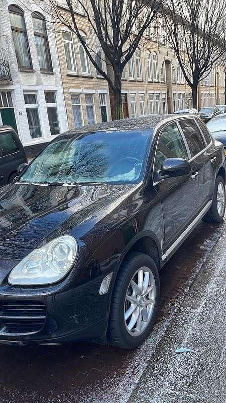 Zwart Gebruikt 2005 Porsche Cayenne SUV | € 3.395 (Super prijs) - Afbeelding 1/3