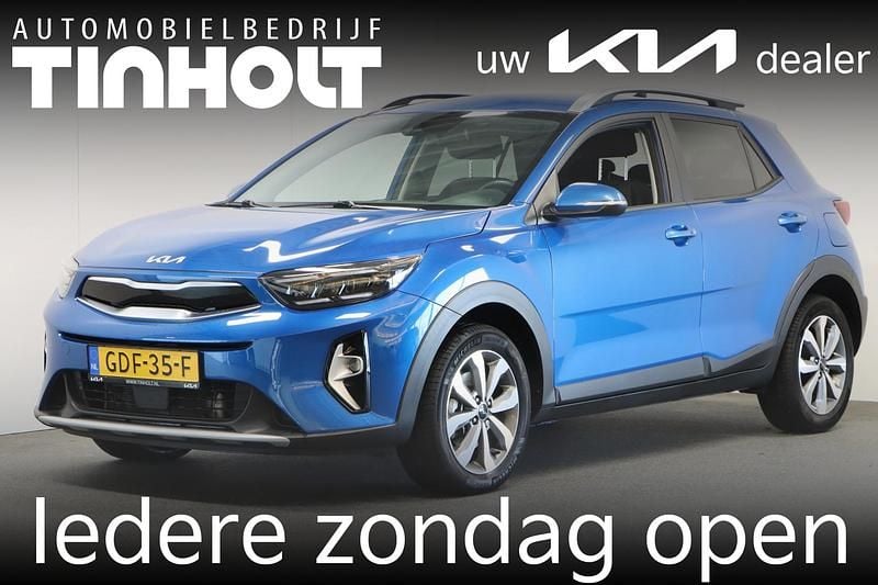 Blauw Gebruikt 2024 Kia Stonic SUV | € 23.950 (Eerlijke prijs) - Afbeelding 1/4