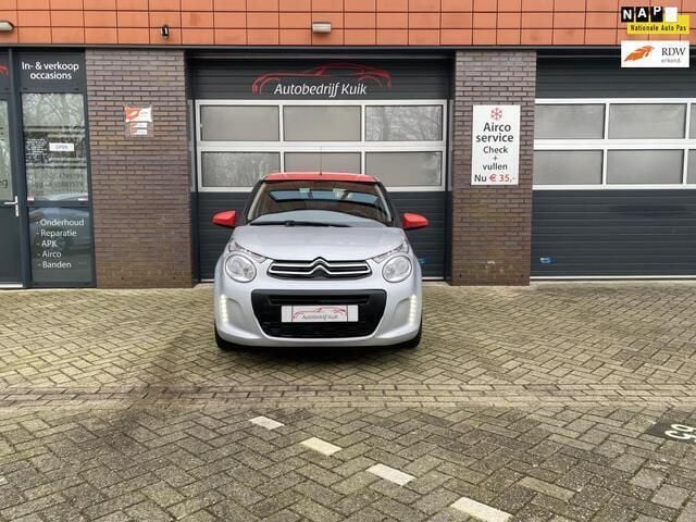 Grijs, metallic lak Gebruikt 2017 Citroën C1 Shine Hatchback | € 9.950 (Goede deal) - Afbeelding 1/4