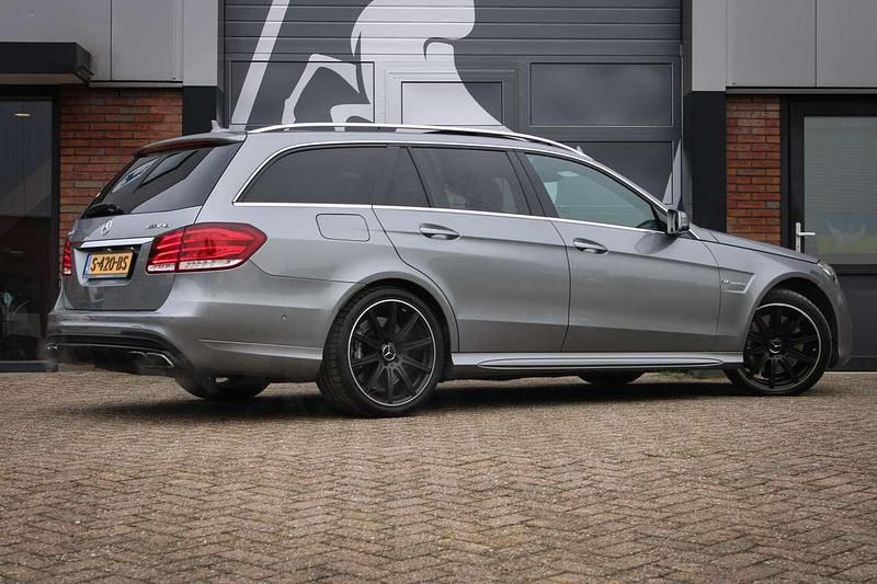 Occasion Mercedes E63 AMG AMG 557 PK (409 kW) 2014 Grijs Stationwagen
