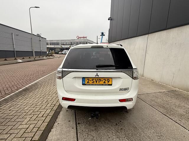 Occasion Mitsubishi Outlander Instyle 121 PK (88 kW) 2013 Wit SUV