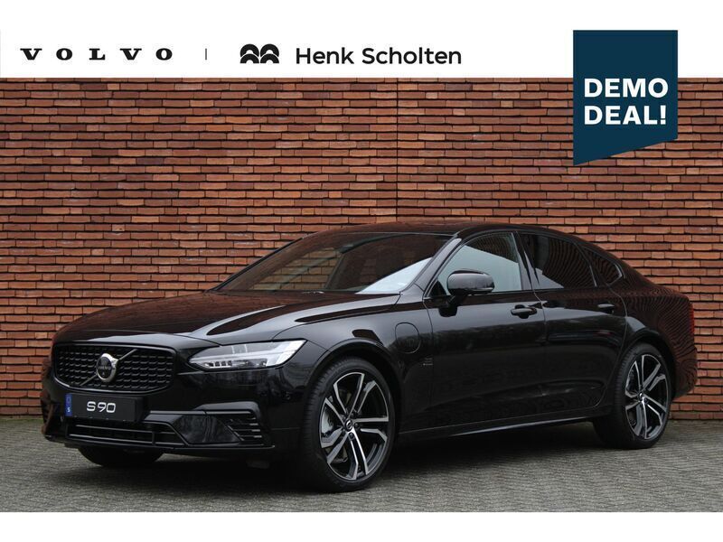 Zwart Gebruikt 2024 Volvo S90 Ultimate Sedan | € 62.500 - Afbeelding 1/4