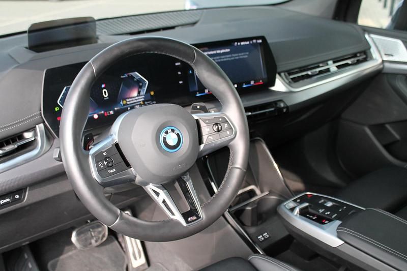 Occasion BMW 225 Active Tourer Comfort Edition 245 PK (180 kW) 2024 Saphirschwarz (donker zwart metallic) MPV