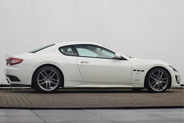 Occasion Maserati Granturismo 460 PK (338 kW) 2015 Wit (metallic) Coupé