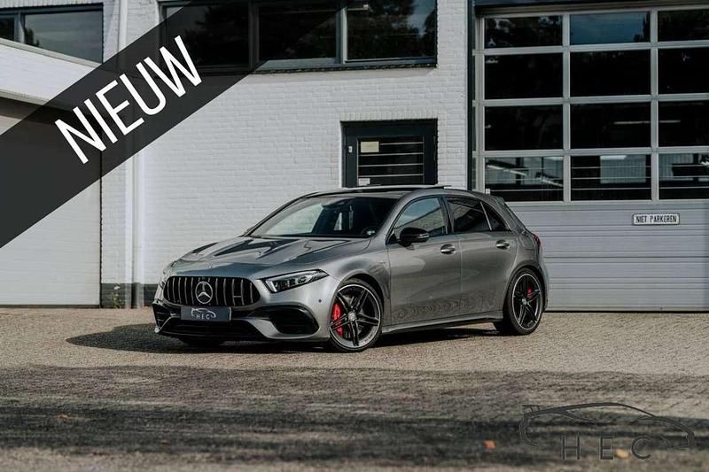 Grijs Gebruikt 2021 Mercedes A45 AMG AMG Hatchback | € 52.450 (Eerlijke prijs) - Afbeelding 1/4
