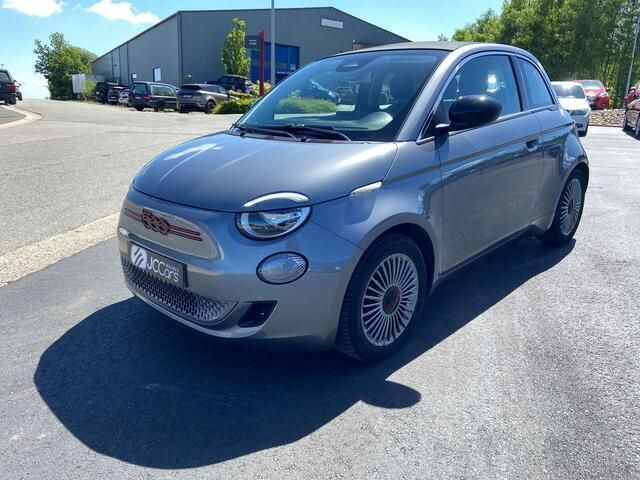 Grijs Gebruikt 2022 Fiat 500C Red Cabriolet | € 19.900 - Afbeelding 1/4