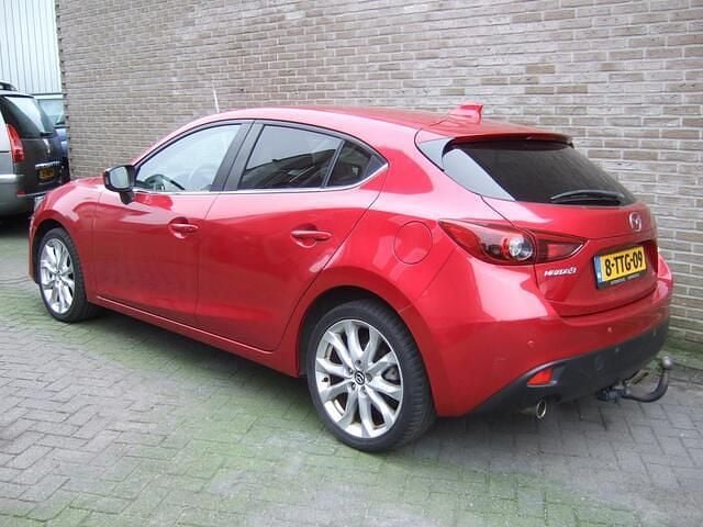 Occasion Mazda 3 165 PK (121 kW) 2014 Rood (metallic) Hatchback