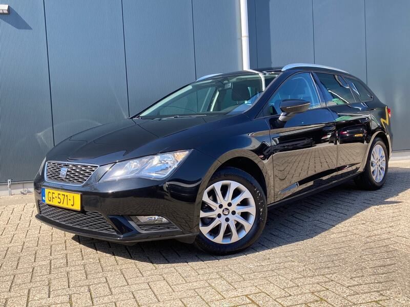 Zwart Gebruikt 2015 Seat Leon Style Stationwagen | € 5.940 (Eerlijke prijs) - Afbeelding 1/4