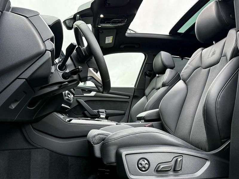 Occasion Audi Q5 Competition 367 PK (269 kW) 2022 Daytona grey pearl metallic SUV