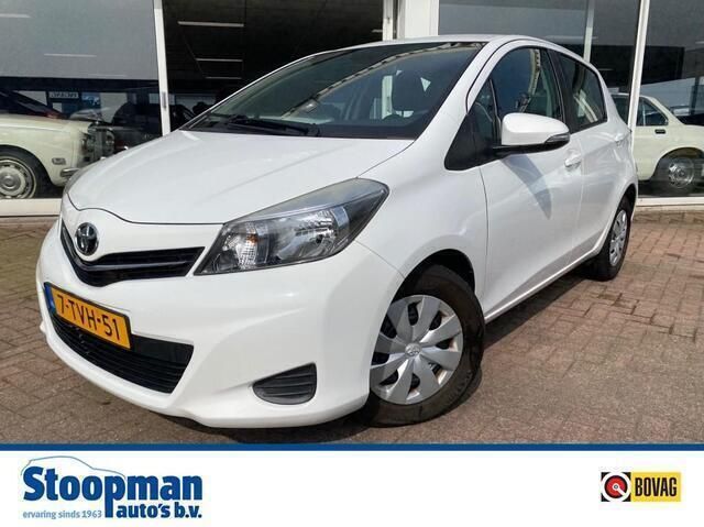 Wit Gebruikt 2014 Toyota Yaris Hatchback | € 7.950 (Eerlijke prijs) - Afbeelding 1/4