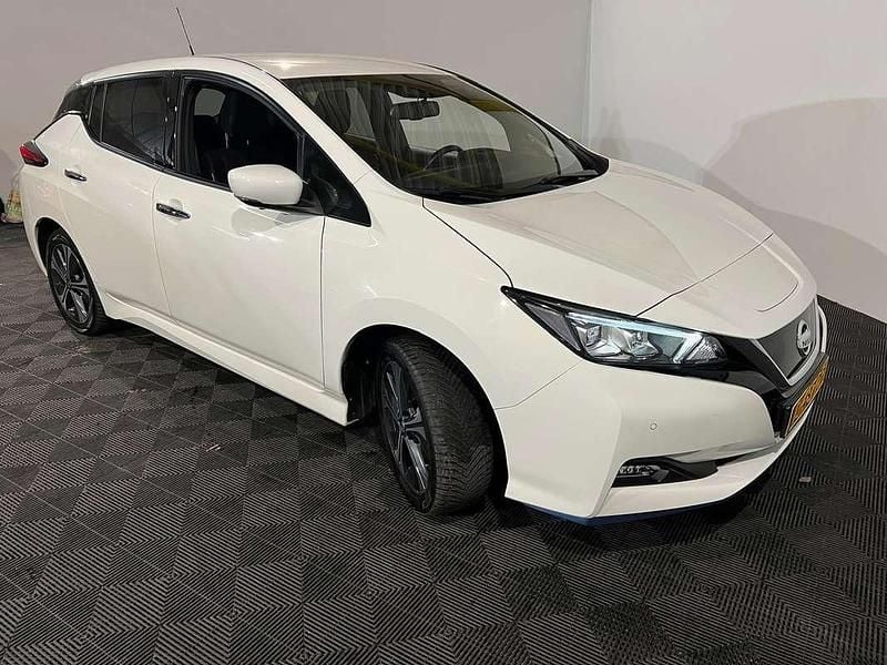 Occasion Nissan Leaf N-Connecta 160 kW (218 PK) 2021 Wit Hatchback