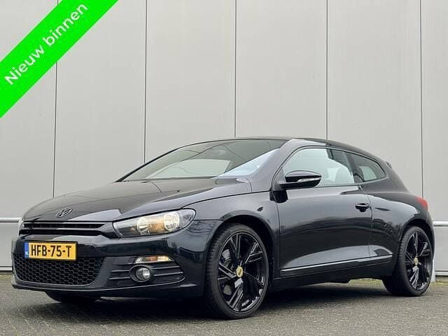 Zwart Occasion 2009 VW Scirocco Coupé | € 7.750 (Goede deal) - Afbeelding 1/4