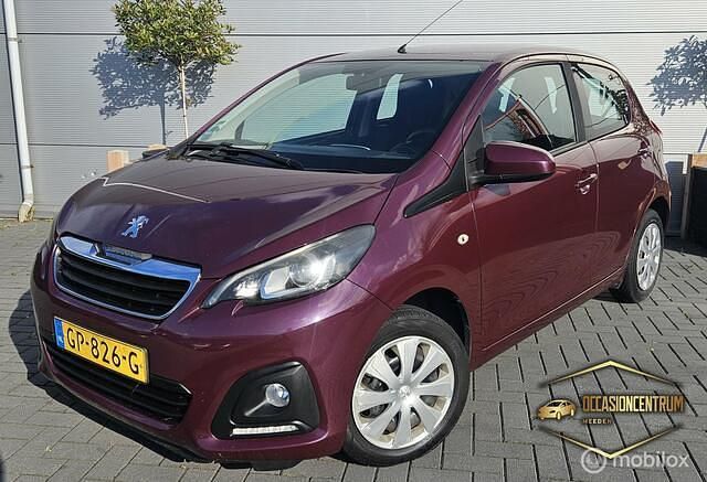 Paars Gebruikt 2015 Peugeot 108 Active Hatchback | € 4.995 (Iets duurder) - Afbeelding 1/4