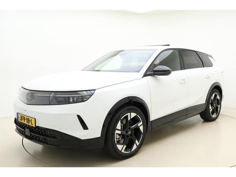 Wit Nieuw 2025 Opel Grandland Electric SUV | € 53.645 (Duur) - Afbeelding 1/1