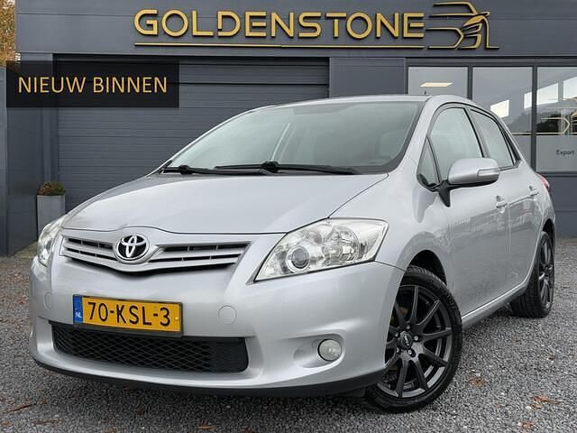 Grijs Occasion 2010 Toyota Auris Hatchback | € 5.443 (Eerlijke prijs) - Afbeelding 1/4