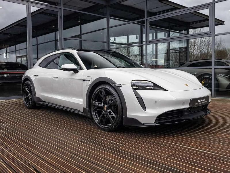 Occasion Porsche Taycan Cross Turismo 360 kW (490 PK) 2022 Grijs SUV