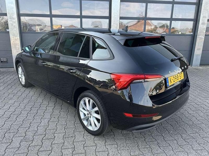 Occasion Skoda Scala Business Line 110 PK (80 kW) 2021 Zwart Hatchback