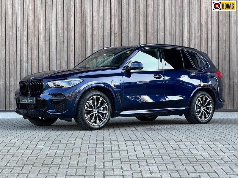 Blauw Gebruikt 2021 BMW X5 Executive SUV | € 54.900 (Eerlijke prijs) - Afbeelding 1/4