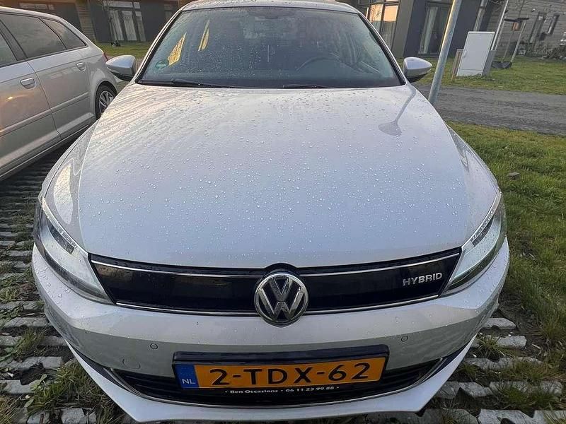 Grijs Gebruikt 2013 VW Jetta Sedan | € 6.700 (Eerlijke prijs) - Afbeelding 1/4