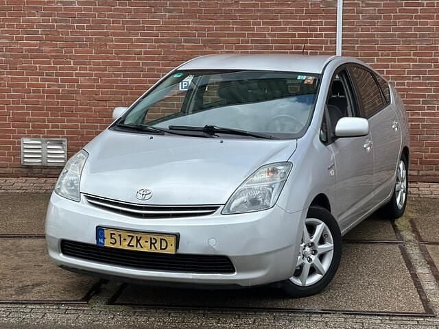 Grijs Gebruikt 2008 Toyota Prius Comfort Hatchback | € 5.950 (Eerlijke prijs) - Afbeelding 1/4