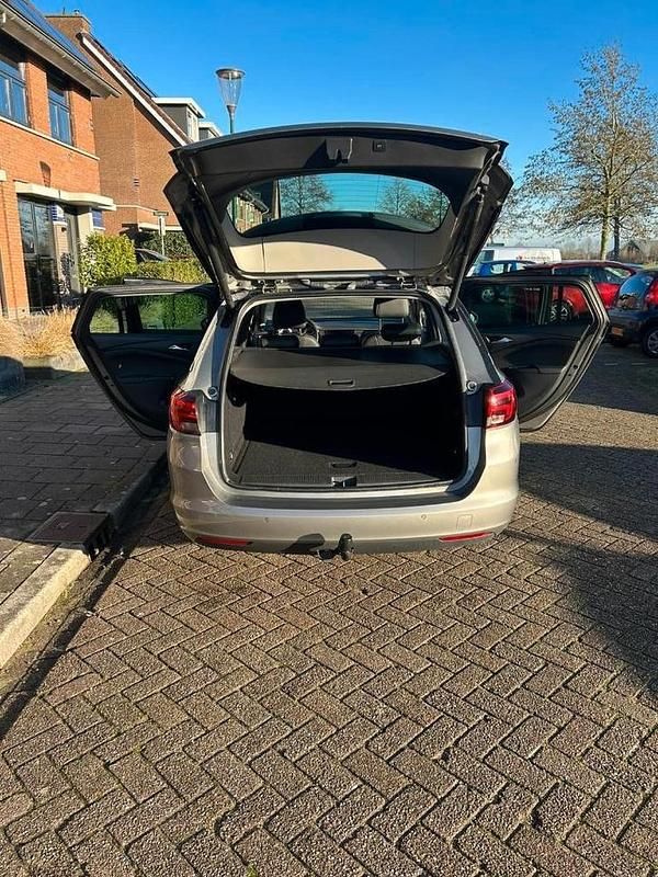 Gebruikt 2016 Opel Astra Stationwagen | € 9.950 (Eerlijke prijs) - Afbeelding 1/4