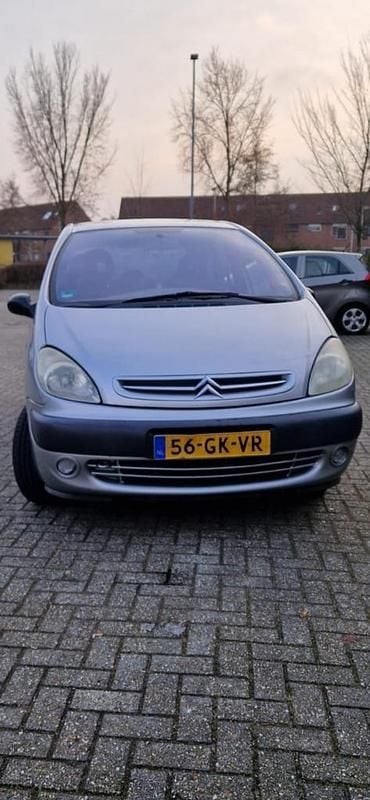 Occasion 2001 Citroën Xsara Picasso MPV | € 500 (Eerlijke prijs) - Afbeelding 1/4