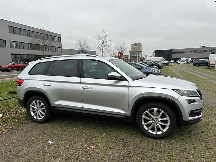 Grijs Gebruikt 2019 Skoda Kodiaq SUV | € 23.900 (Eerlijke prijs) - Afbeelding 1/4