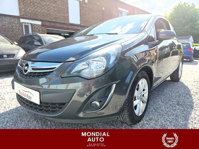 Grijs Occasion 2014 Opel Corsa Cosmo Hatchback | € 4.700 (Eerlijke prijs) - Afbeelding 1/4