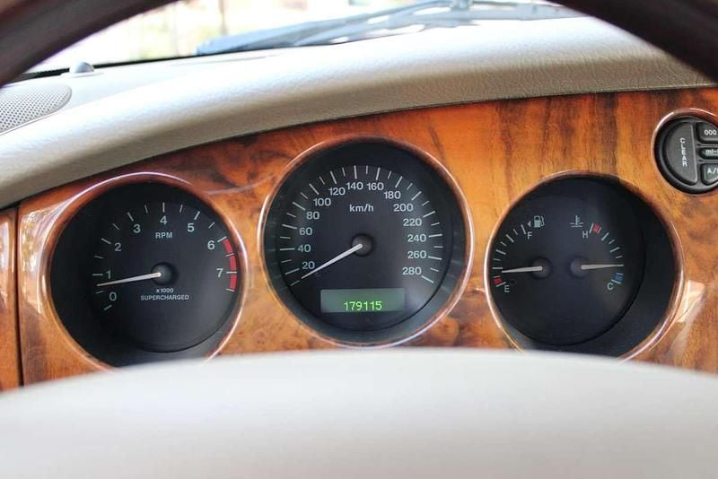 Occasion Jaguar XKR 363 PK (266 kW) 2000 Zwart Coupé