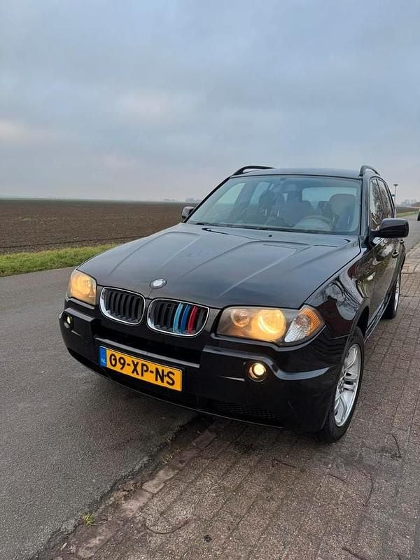 Gebruikt 2004 BMW X3 SUV | € 3.500 (Goede deal) - Afbeelding 1/4