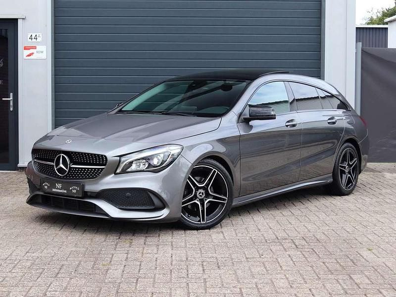 Grijs Gebruikt 2017 Mercedes CLA180 Shooting Brake AMG Stationwagen | € 22.500 (Eerlijke prijs) - Afbeelding 1/4